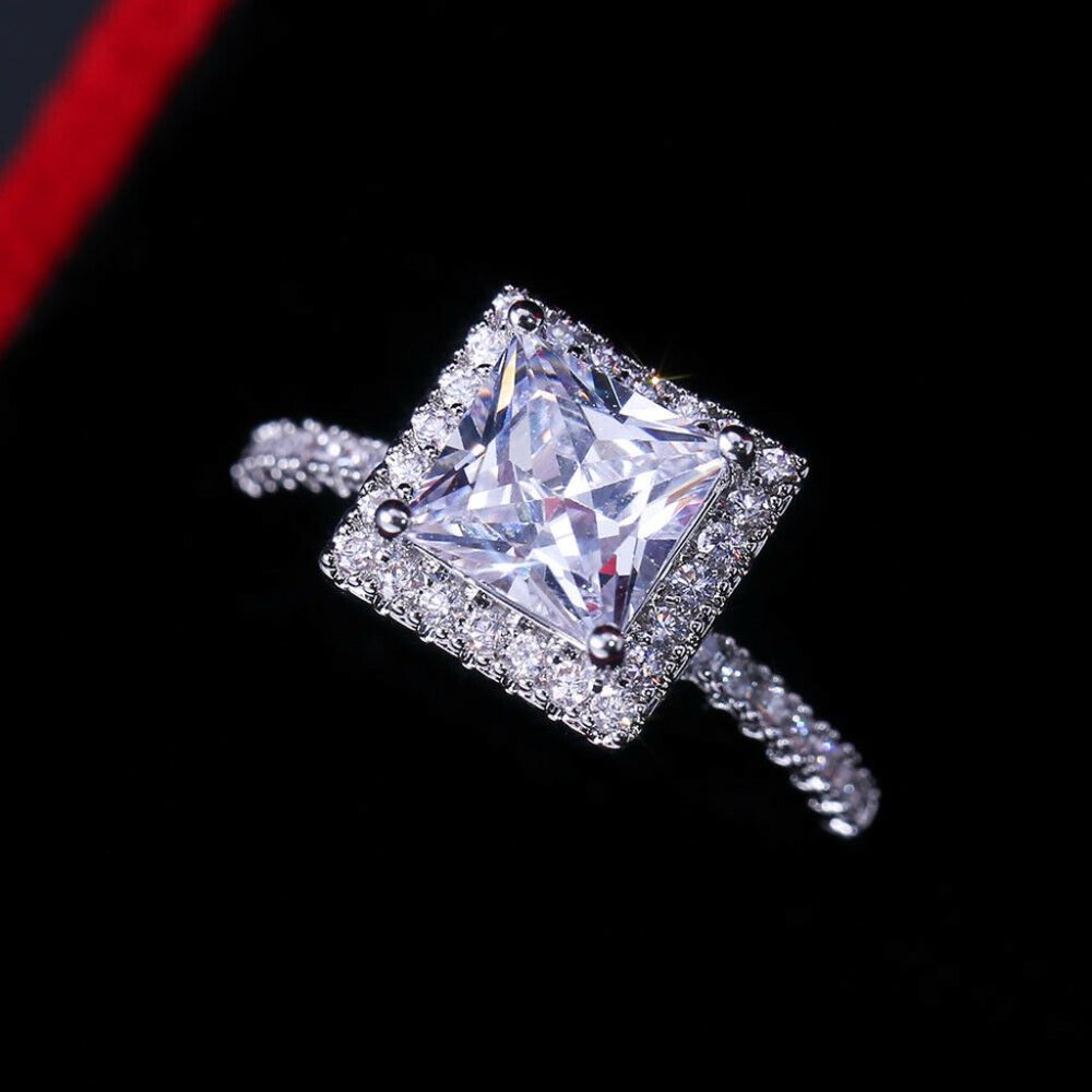 925 Silver Princess Cut White Sapphire Ring New - Picture 6 of 6